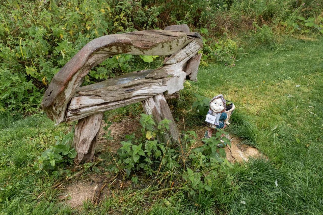 Hotel Rum Bridge "Owl Watch" Wooden Tipi Sudbury  Zewnętrze zdjęcie